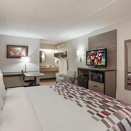 Red Roof Inn Philadelphia - Тревос Экстерьер фото