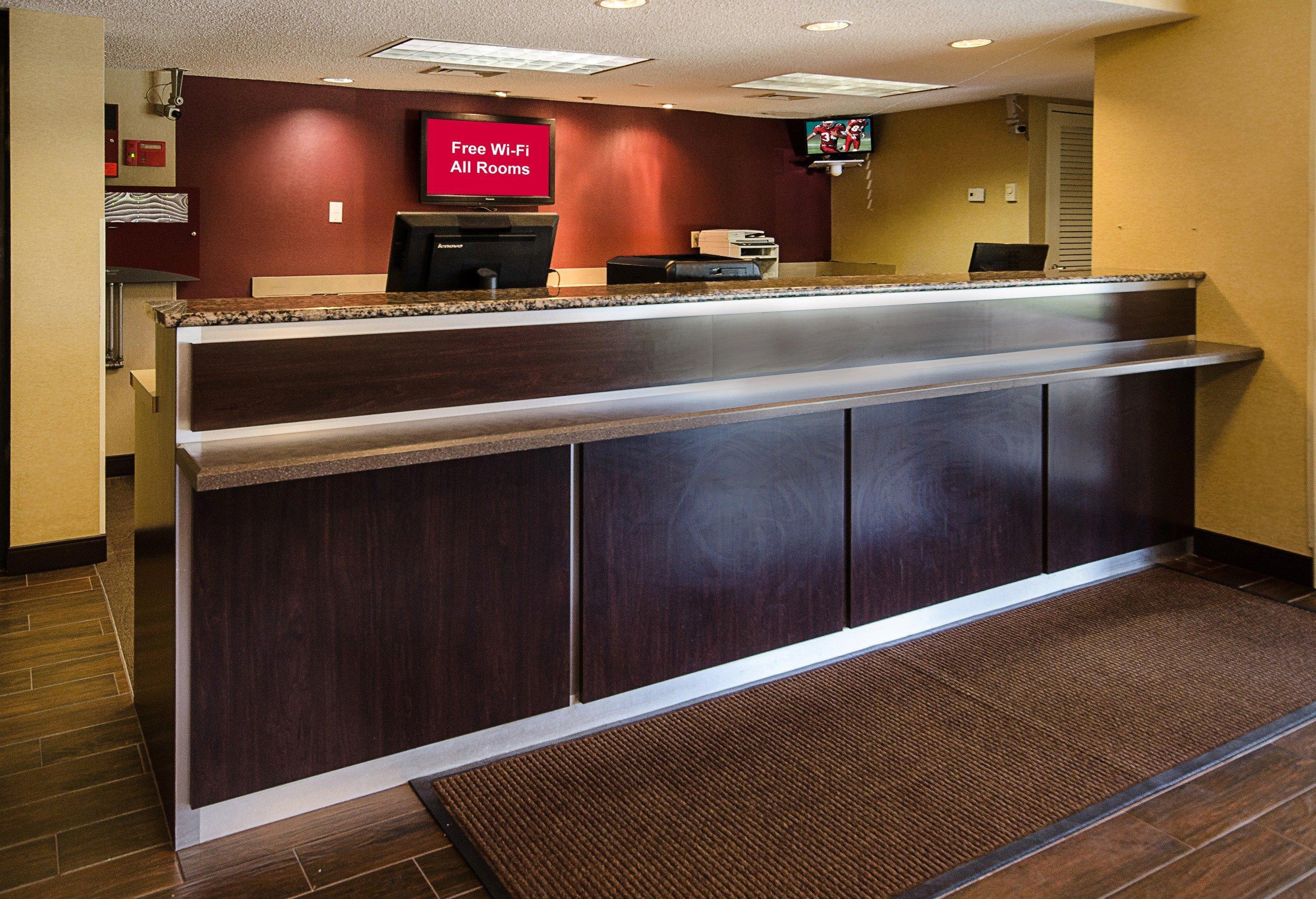 Red Roof Inn Philadelphia - Тревос Экстерьер фото