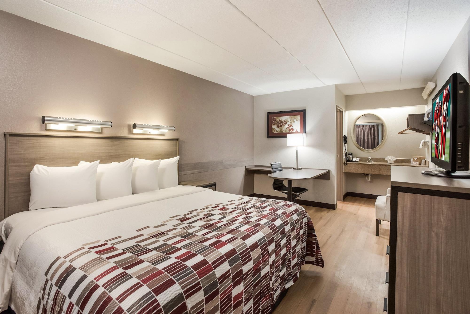 Red Roof Inn Philadelphia - Тревос Экстерьер фото