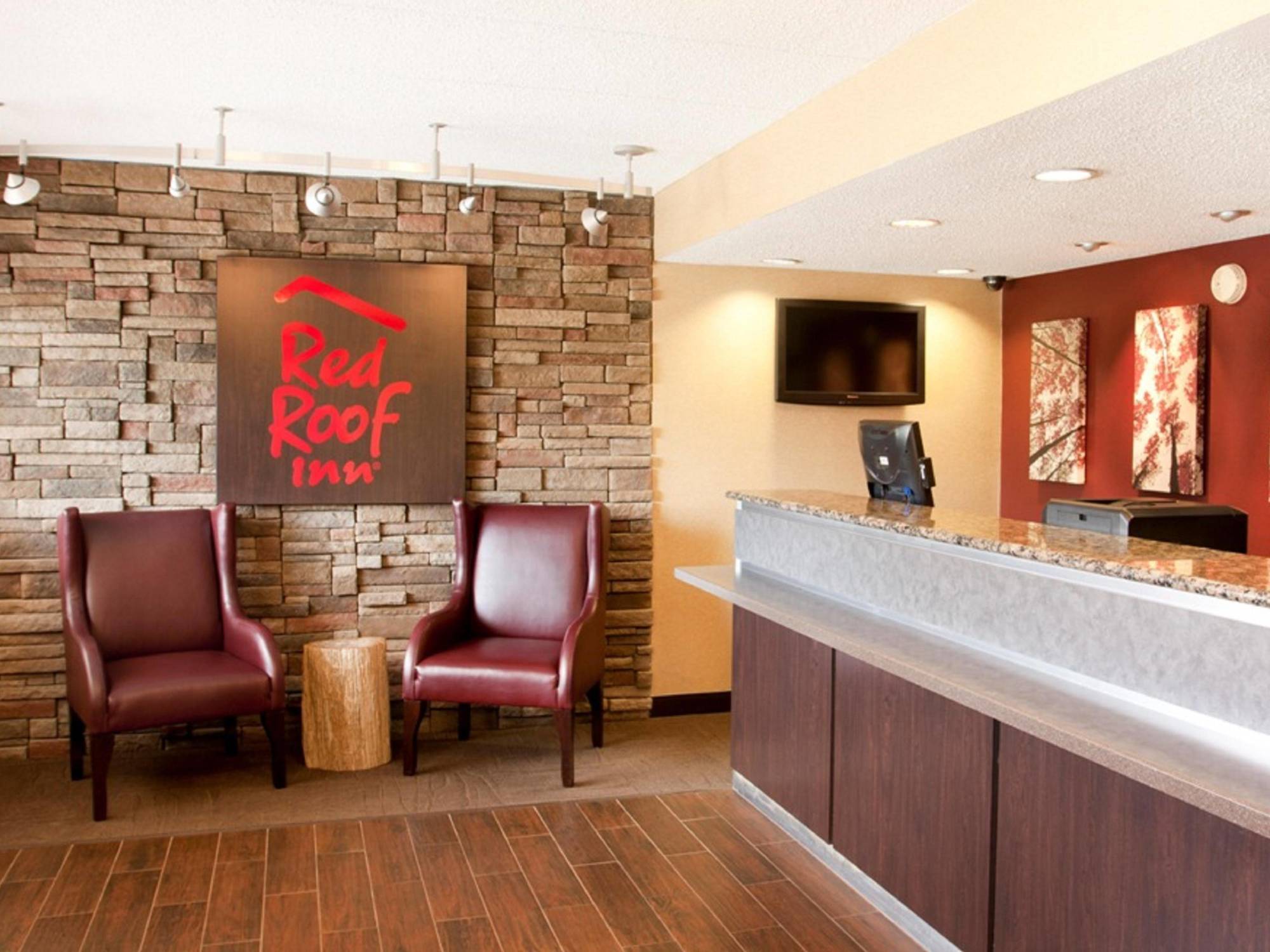 Red Roof Inn Philadelphia - Тревос Экстерьер фото